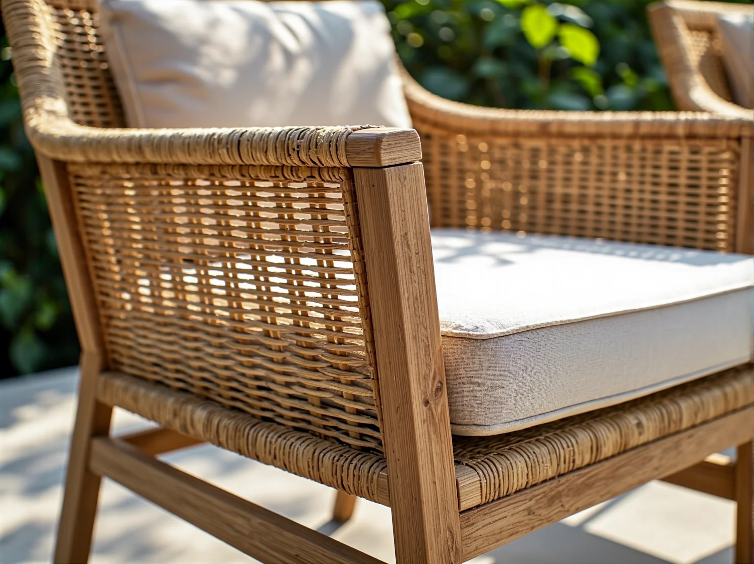 Modułowe meble ogrodowe, które można dowolnie konfigurować. Trend na personalizację i elastyczność w 2025 roku.